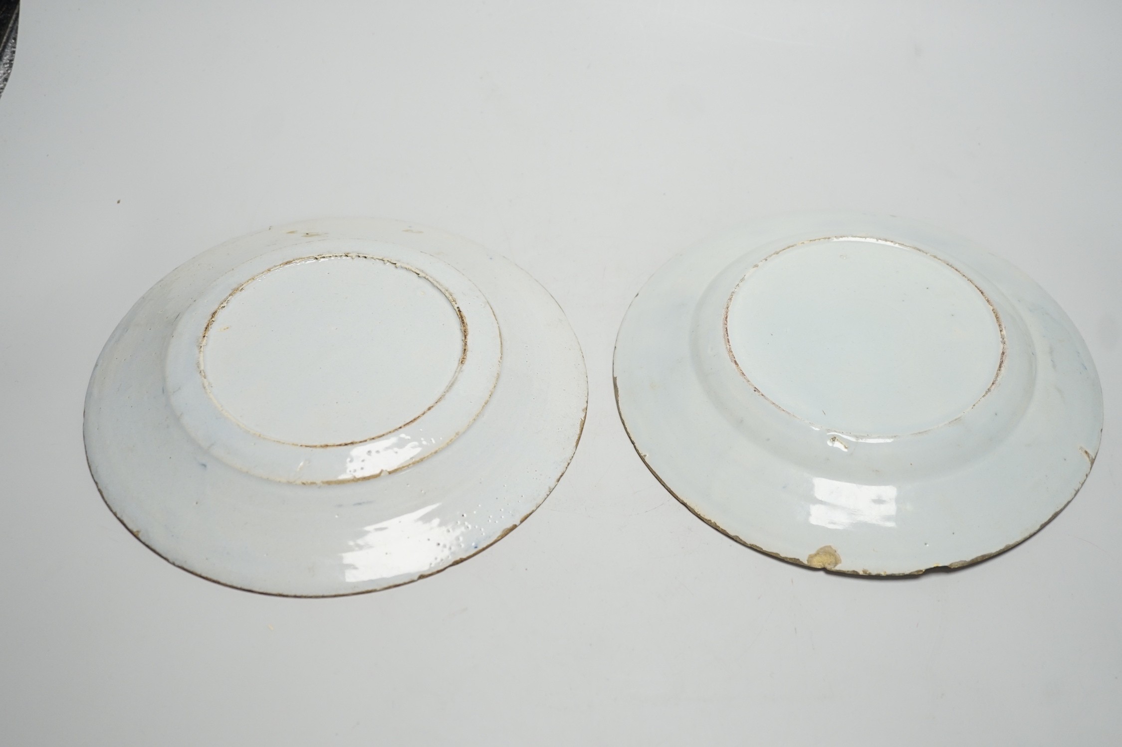 Two 18th century Delft plates, 24cm